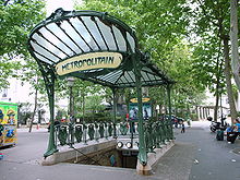 paris metro station